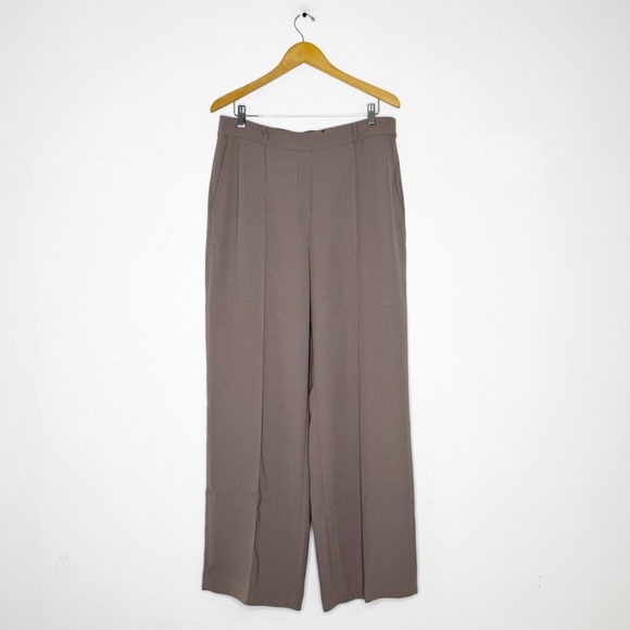 Spanx Straight Leg Trousers Pants Smoke Gray Sold at Revolve  Size XL /16 - Picture 4 of 10